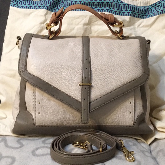 PURSES!  PURSES!  PURSES! - Picture 4 of 8